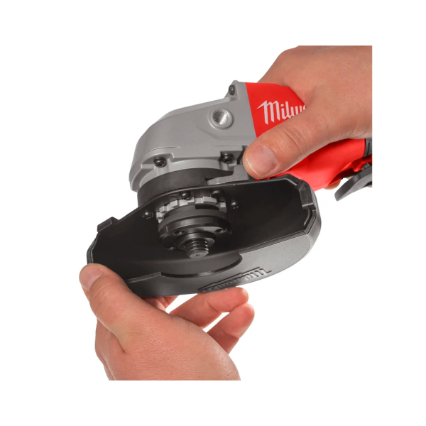 Аккумуляторная УШМ Milwaukee M18 BLSAG125X-402X 4933492644