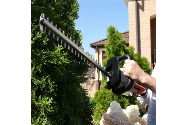 Кусторез аккумуляторный DAEWOO  DAHT 5540Li  в Перми