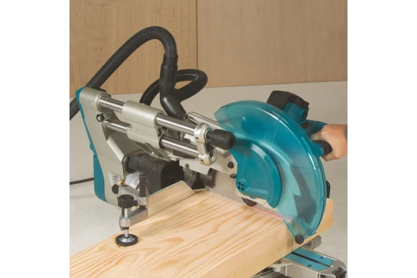 Торцевая пила Makita LS1219L в Перми