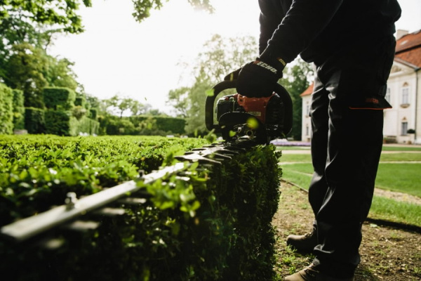 Бензоножницы ECHO HCR-165ES (0,58кВт 21,2см? 639мм 5,1кг) в Перми 