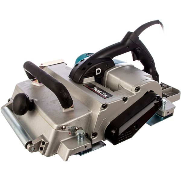 Рубанок Makita KP312S