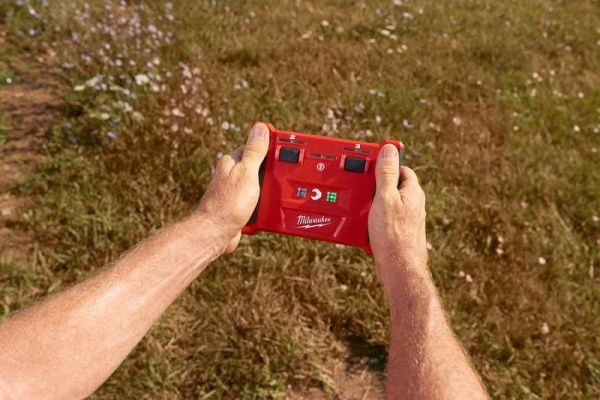 Акк. Кабелерез гидравлический с дист. управлением Milwaukee для подземных кабелей M18 HCC75R-50