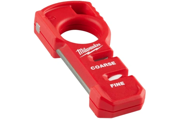 Точилка компактная для ножей (ножеточка) MILWAUKEE 4932478562 в Перми