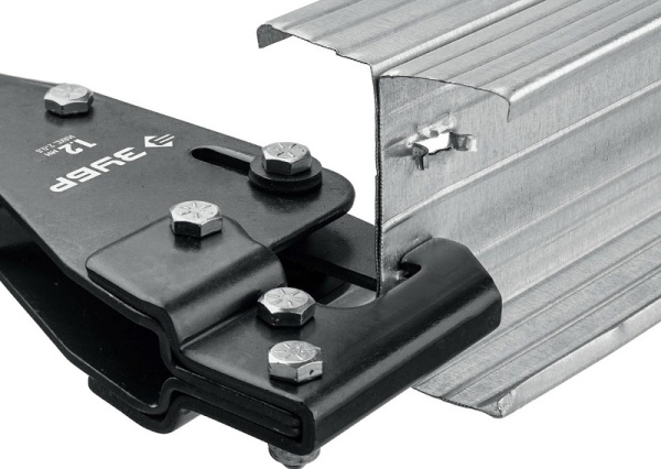 Просекатель для профилей  ЗУБР толщиной 1,2(2х0,6)мм.  31353 в Перми 