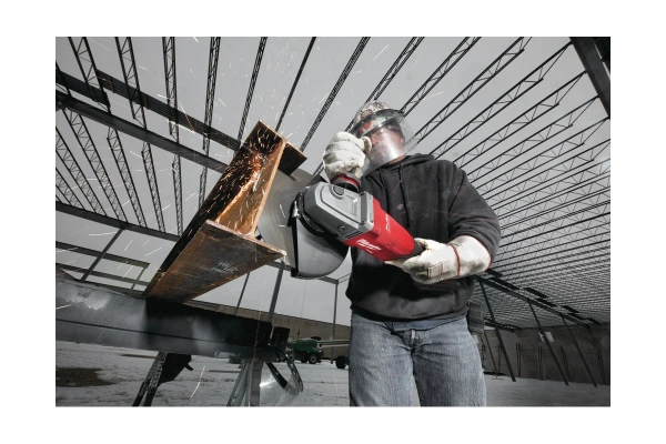 Аккумуляторная угловая шлифмашина Milwaukee M18 FLAG230XPDB-121C FUEL 4933464115