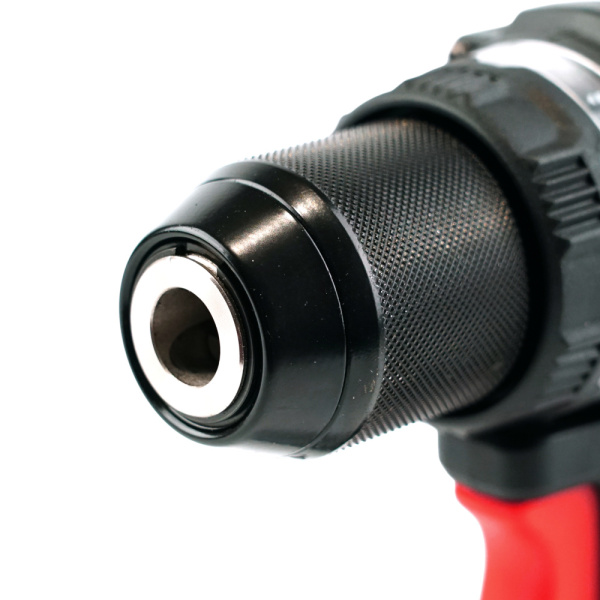 Аккумуляторная дрель TEH TDBL720 в Перми