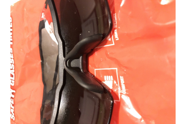 Очки защитные простые Milwaukee 4932471882