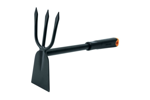 Тяпка Fiskars Ergo 1027030 в Перми 