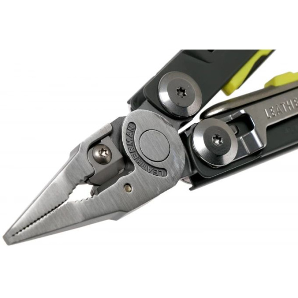 Мультитул LEATHERMAN Signal, 19 функций, серый, нейлоновый чехол 832737 в Перми 