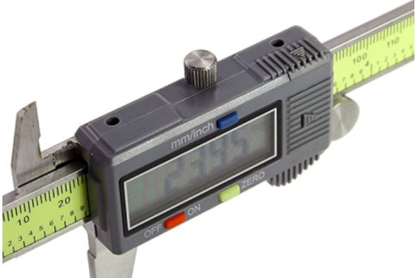 Штангенциркуль электронный с глубиномером Калиброн ШЦЦ-1-150 шаг 0,01  70465 в Перми 