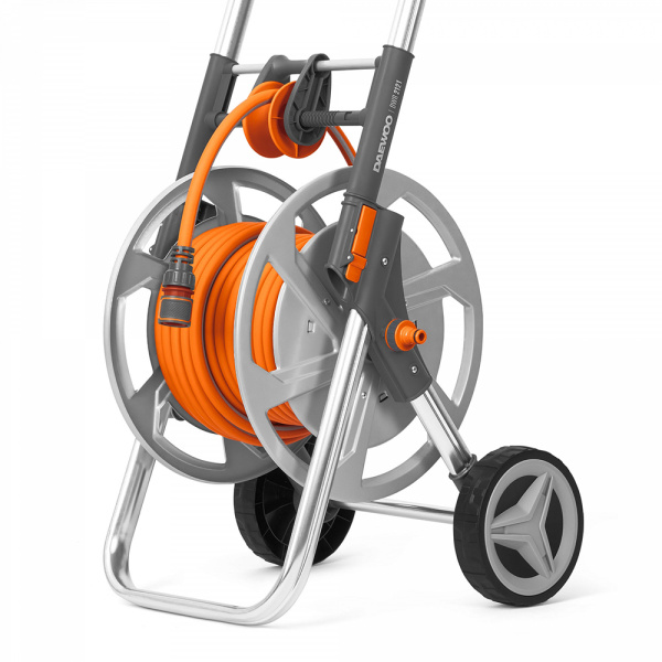 Металлическая тележка со шлангом 20м. и набором для полива DAEWOO DWR 2121 в Перми