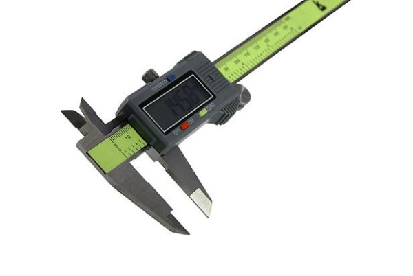 Штангенциркуль электронный с глубиномером "Калиброн" ШЦЦ-1-300 шаг 0,01 в Перми 