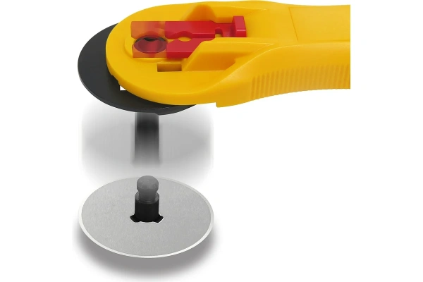 Нож OLFA с круговым лезвием 28мм  OL-RTY-1/C в Перми 